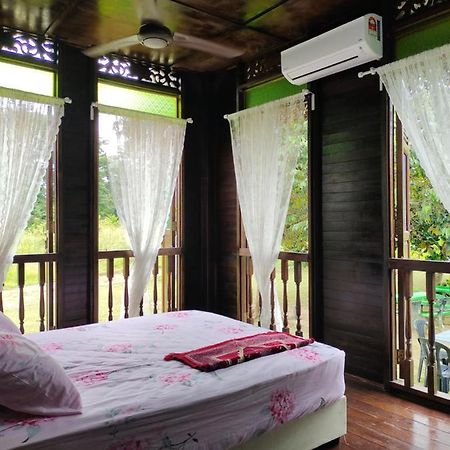 Homestay Kampung Den Kampong Jimah Luaran gambar